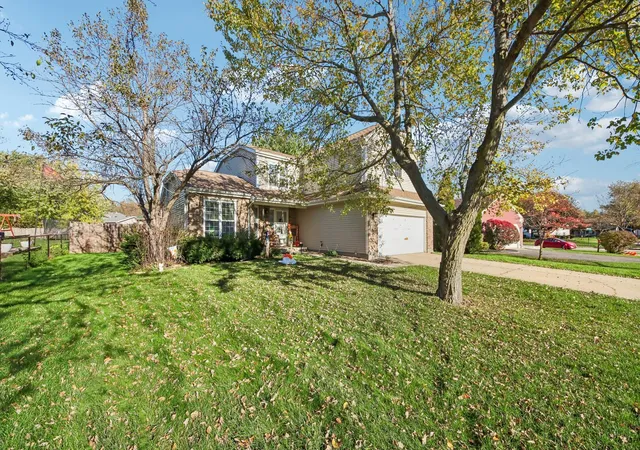 Photo 1 of Single family home for sale at 1704 N Donovan St, Mc Henry, IL 60050 | MLS# 12796061 | Listing updated on 2026-10-30