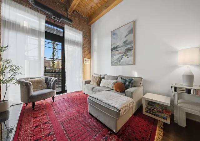 Listing Photo 5 - Condo for sale in building located at 1740 N Marshfield Ave, Chicago, IL 60622 - Unit #8