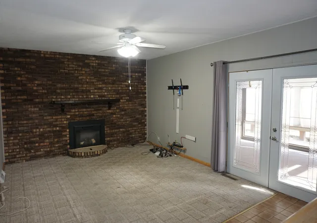 Photo 3 of Single family home for sale at 2809 Carmen St, Portage, IN 46368 | MLS# 12796115 | Listing updated on 2026-10-28