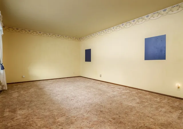 Photo 3 of Single family home for sale at 4877 E Lawn Dr, Rockford, IL 61108 | MLS# 12796132 | Listing updated on 2026-10-29