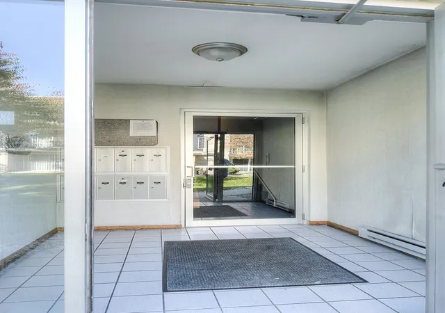 Listing Photo 1 - Condo for sale in building located at 12902 W 159Th St, Homer Glen, IL 60491 - Unit #2D