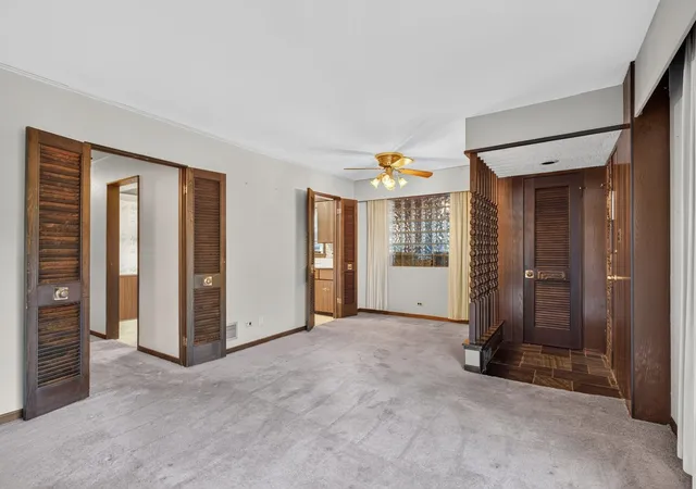 Photo 4 of Single family home for sale at 305 N Rose Ave, Park Ridge, IL 60068 | MLS# 12796134 | Listing updated on 2026-10-29