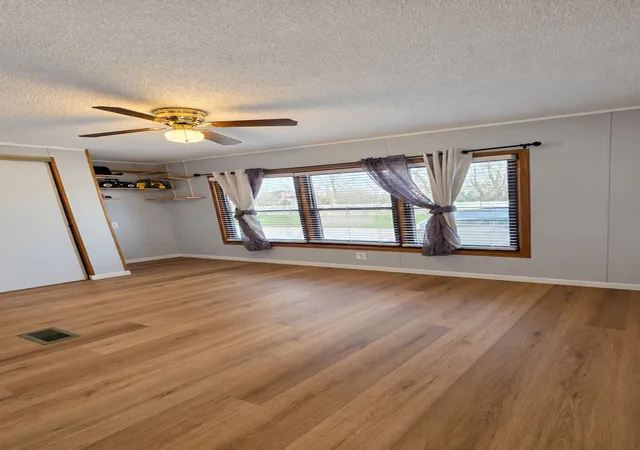 Photo 3 of Manufactured home for sale at 83 12th Avenue, Bartlett, IL 60103 | MLS# 12796136 | Listing updated on 2026-10-28