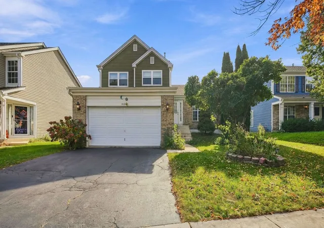 Single family home for sale at 362 Meadowlark Dr, Bolingbrook, IL 60440 | MLS# 12796170