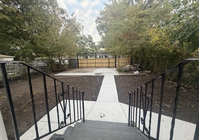Photo 3 of Single family home for sale at 11541 S Wallace St, Chicago, IL 60628 | MLS# 12796173 | Listing updated on 2026-10-28