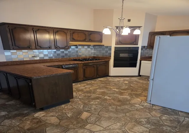Photo 3 of Single family home for sale at 9855 N Huber Ln, Niles, IL 60714 | MLS# 12796188 | Listing updated on 2026-10-30