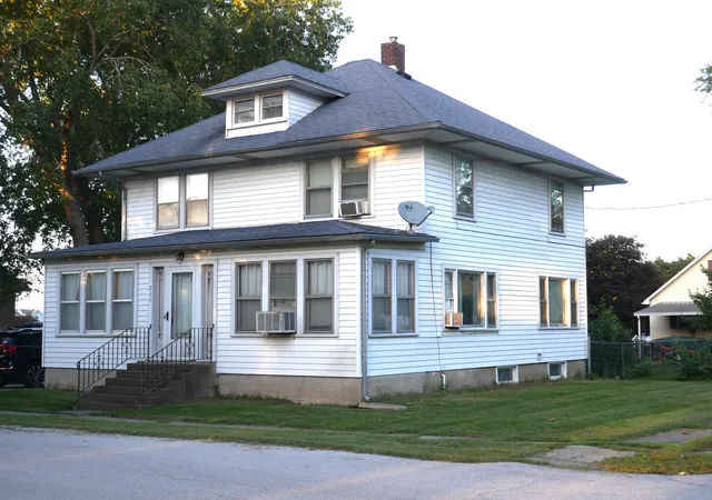 Photo 1 of Single family home for sale at 211 S Clay St, Morocco, IN 47963 | MLS# 12796218 | Listing updated on 2026-10-29