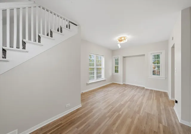 Photo 4 of Single family home for sale at 5242 W Monroe St, Chicago, IL 60644 | MLS# 12796237 | Listing updated on 2026-10-28