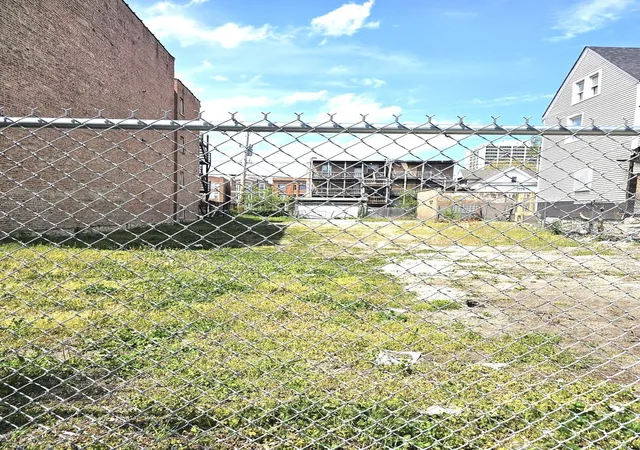 Photo 3 of Land for sale at 1524 E Marquette Rd, Chicago, IL 60637 | MLS# 12796286 | Listing updated on 2026-10-29