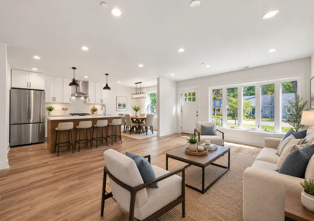 Photo 3 of Single family home for sale at 18172 W Twin Lakes Blvd, Grayslake, IL 60030 | MLS# 12796297 | Listing updated on 2026-10-28