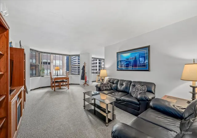 Photo 4 of Condo for sale at 535 N Michigan Ave #801, Chicago, IL 60611 | MLS# 12796299 | Listing updated on 2026-10-29