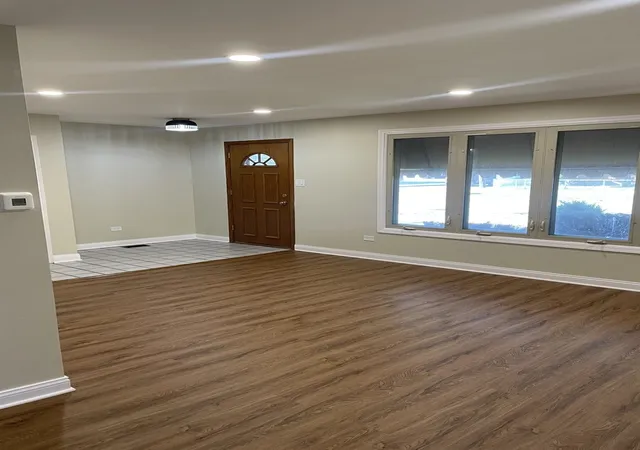 Photo 2 of Single family home for sale at 6457 S Lavergne Ave, Chicago, IL 60638 | MLS# 12796307 | Listing updated on 2026-10-30