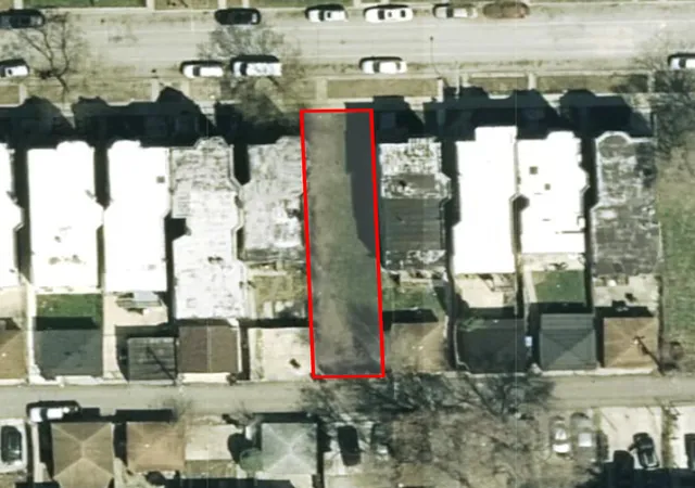 Land for sale at 4323 W Monroe St, Chicago, IL 60624 | MLS# 12796309
