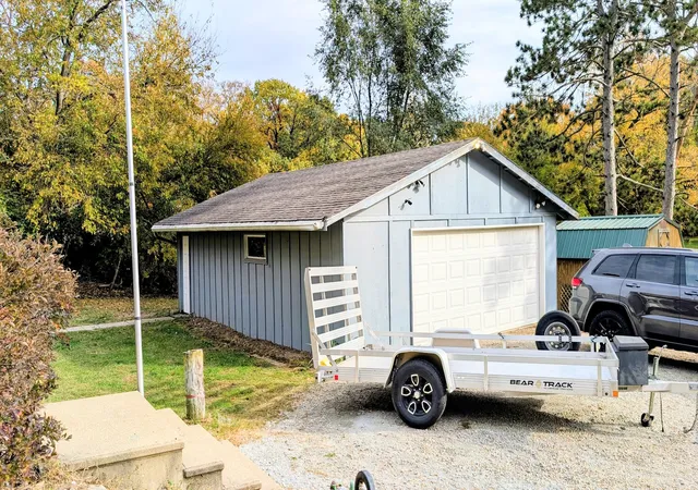 Photo 3 of Single family home for sale at 1570 Joliet Way, Dixon, IL 61021 | MLS# 12796328 | Listing updated on 2026-10-28