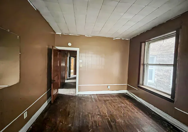 Photo 3 of Single family home for sale at 4632 W Adams St, Chicago, IL 60644 | MLS# 12796348 | Listing updated on 2026-10-28