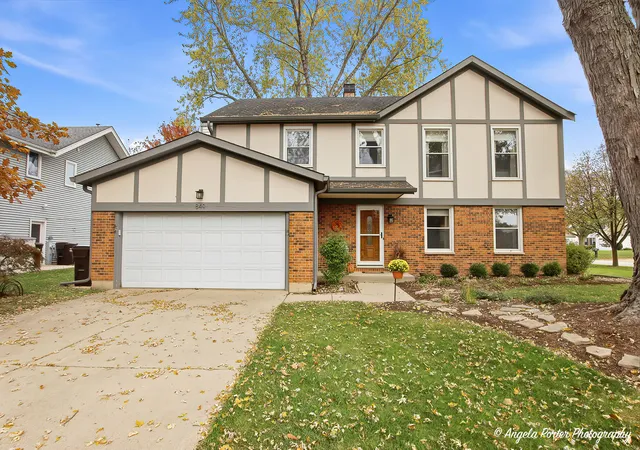 Single family home for sale at 849 Blue Mound Dr, Crystal Lake, IL 60014 | MLS# 12796353