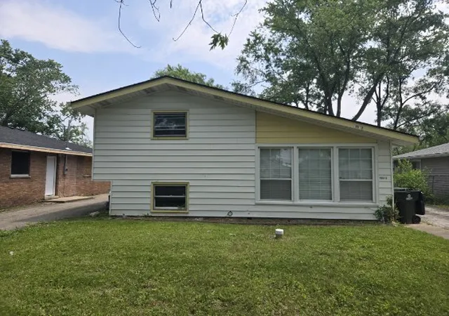 Photo 1 of Single family home for sale at 16613 Winchester Ave, Markham, IL 60428 | MLS# 12796372 | Listing updated on 2026-10-28