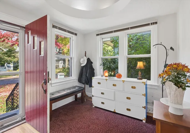 Photo 1 of Single family home for sale at 838 Clinton Ave, Oak Park, IL 60304 | MLS# 12796374 | Listing updated on 2026-10-30