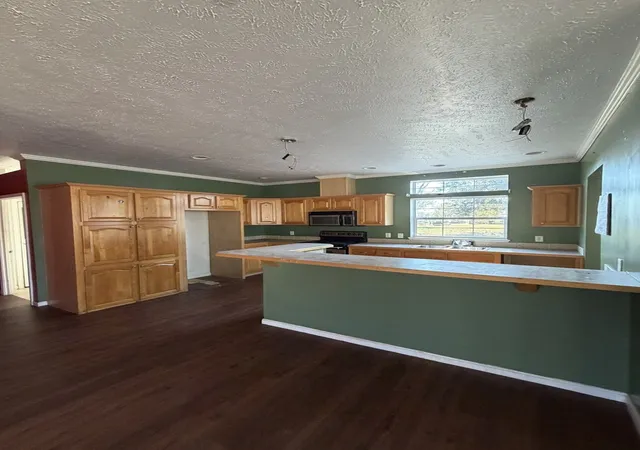 Photo 4 of Single family home for sale at 1304 S Rotan St, Salem, IL 62881 | MLS# 12796377 | Listing updated on 2026-10-29