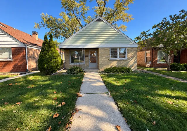 Photo 1 of Single family home for sale at 43 49th Avenue, Bellwood, IL 60104 | MLS# 12796421 | Listing updated on 2026-10-28