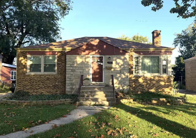 Photo 1 of Single family home for sale at 2321 S 24th Avenue, Broadview, IL 60155 | MLS# 12796445 | Listing updated on 2026-10-28