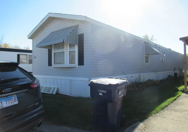 Photo 2 of Manufactured home for sale at 8800 S Harlem Ave #2223, Bridgeview, IL 60455 | MLS# 12796454 | Listing updated on 2026-10-28