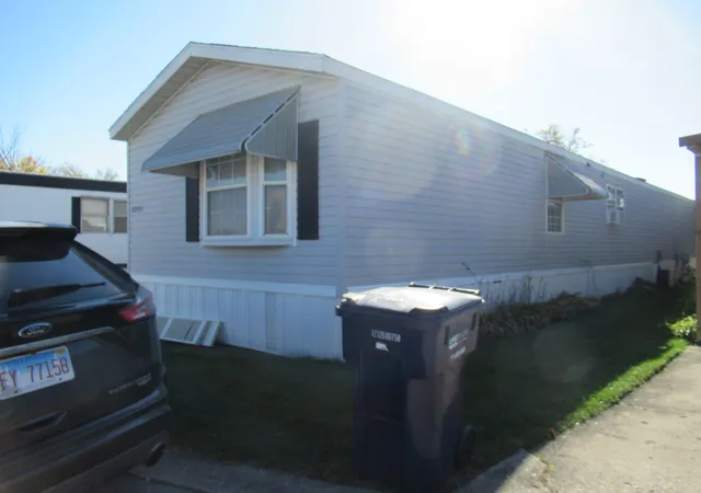 Photo 3 of Manufactured home for sale at 8800 S Harlem Ave #2223, Bridgeview, IL 60455 | MLS# 12796454 | Listing updated on 2026-10-28