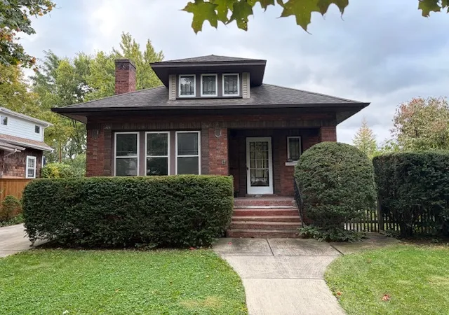 Photo 1 of Single family home for sale at 1016 W Arlington Ave, La Grange, IL 60525 | MLS# 12796456 | Listing updated on 2026-10-29