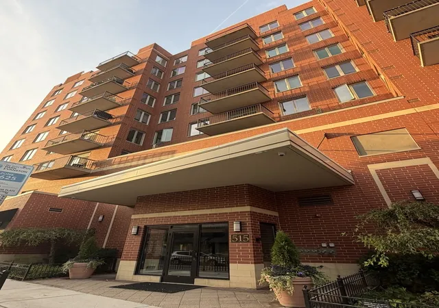 Condo for sale at 515 Main St #807, Evanston, IL 60202 | MLS# 12796487