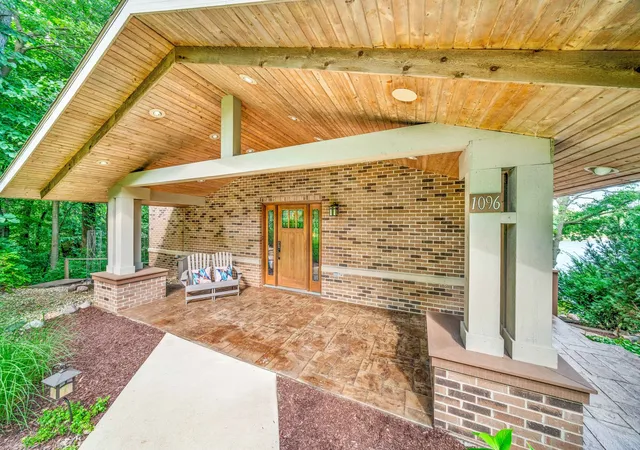 Photo 2 of Single family home for sale at 1096 Holiday Dr, Lake Holiday, IL 60552 | MLS# 12796492 | Listing updated on 2026-10-30