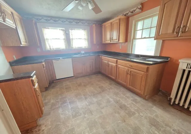 Photo 2 of Single family home for sale at 405 N 4th Street, Oregon, IL 61061 | MLS# 12796515 | Listing updated on 2026-10-29