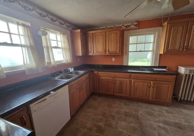 Photo 4 of Single family home for sale at 405 N 4th Street, Oregon, IL 61061 | MLS# 12796515 | Listing updated on 2026-10-29