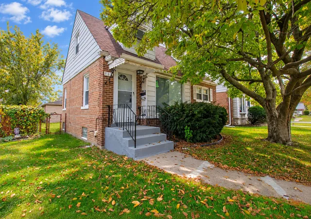 Photo 1 of Single family home for sale at 117 163rd Street, Calumet City, IL 60409 | MLS# 12796597 | Listing updated on 2026-10-28