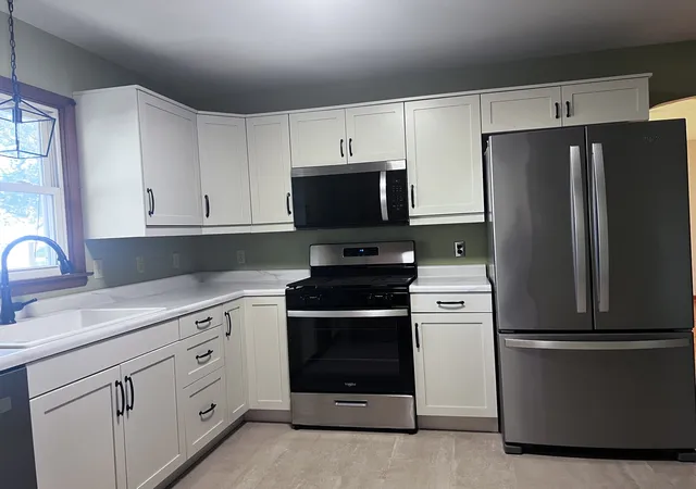 Photo 3 of Single family home for sale at 211 Florida Dr, Gifford, IL 61847 | MLS# 12796682 | Listing updated on 2026-10-29