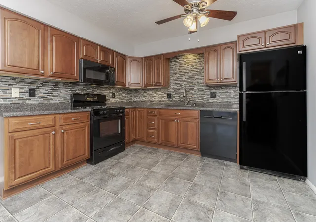 Photo 1 of Single family home for sale at 11 Brookshire Green, Bloomington, IL 61704 | MLS# 12796697 | Listing updated on 2026-10-29