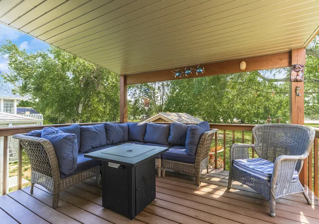 Photo 3 of Single family home for sale at 11 Brookshire Green, Bloomington, IL 61704 | MLS# 12796697 | Listing updated on 2026-10-29