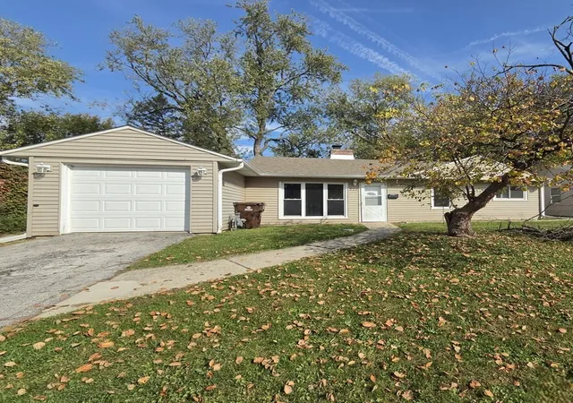 Single family home for sale at 320 Marquette St, Park Forest, IL 60466 | MLS# 12796699