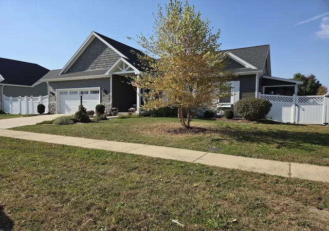 Photo 1 of Single family home for sale at 3403 Memory Ln, Urbana, IL 61802 | MLS# 12796702 | Listing updated on 2026-10-29