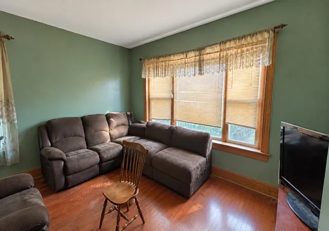 Photo 1 of Single family home for sale at 1324 Ridge Rd, Homewood, IL 60430 | MLS# 12796708 | Listing updated on 2026-10-30