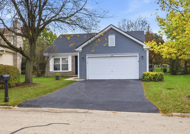 Photo 1 of Single family home for sale at 625 Dogleg Ln, Bartlett, IL 60103 | MLS# 12796709 | Listing updated on 2026-10-30