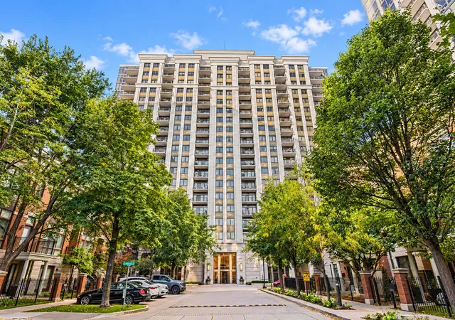 Condo for sale at 1322 S Prairie Ave #1611, Chicago, IL 60605 | MLS# 12796710