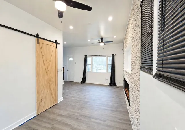 Photo 3 of Single family home for sale at 8204 S Muskegon Ave, Chicago, IL 60617 | MLS# 12796760 | Listing updated on 2026-10-29