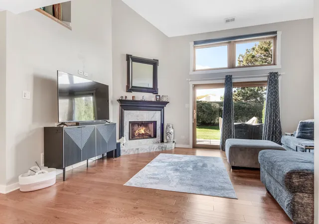 Photo 3 of Townhouse for sale at 17110 Jeremy Ln, Tinley Park, IL 60487 | MLS# 12796767 | Listing updated on 2026-10-30