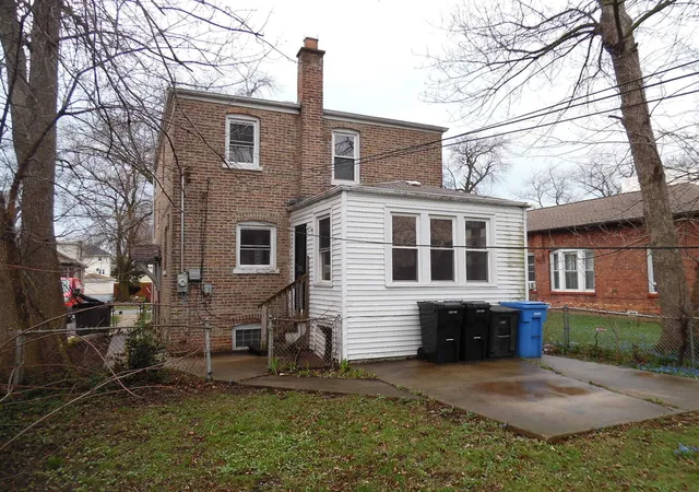 Photo 1 of Single family home for sale at 9601 S Charles St, Chicago, IL 60643 | MLS# 12796771 | Listing updated on 2026-10-29