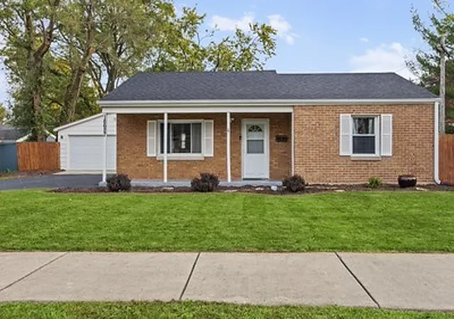 Photo 1 of Single family home for sale at 18627 Palmer Cir, Homewood, IL 60430 | MLS# 12796773 | Listing updated on 2026-10-29