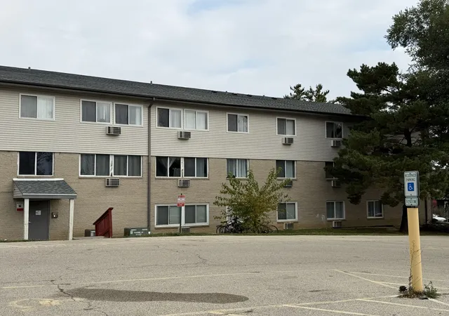 Condo for sale at 655 Deepwoods Dr #1J, Mundelein, IL 60060 | MLS# 12796778 | Listing updated on 2026-10-29