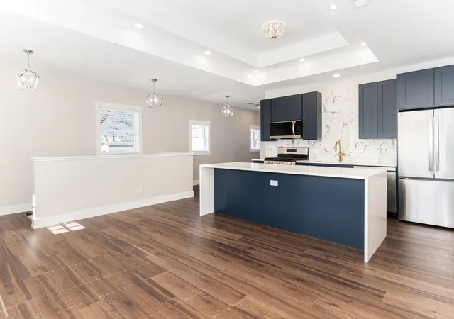 Photo 3 of Single family home for sale at 638 W 47th Street, Chicago, IL 60609 | MLS# 12796792 | Listing updated on 2026-10-29