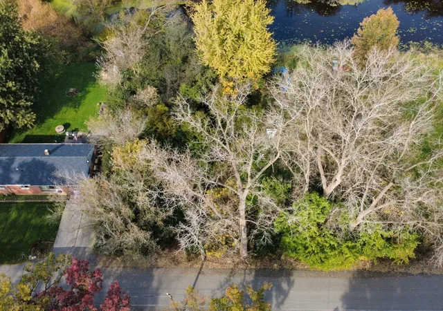 Photo 4 of Land for sale at 114 Wildwood Dr, Ingleside, IL 60041 | MLS# 12796806 | Listing updated on 2026-10-29