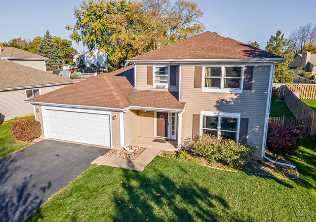 Photo 1 of Single family home for sale at 1453 Bridgedale Rd, Crystal Lake, IL 60014 | MLS# 12796828 | Listing updated on 2026-10-29