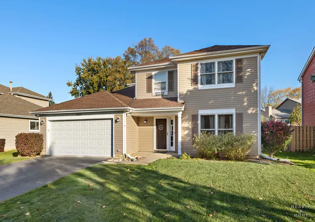 Photo 1 of Single family home for sale at 1453 Bridgedale Rd, Crystal Lake, IL 60014 | MLS# 12796828 | Listing updated on 2026-10-29